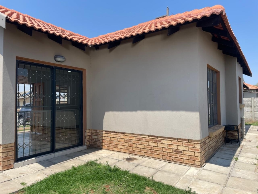 3 Bedroom Property for Sale in Waterkloof A H North West